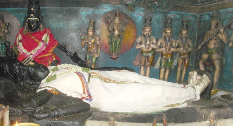 lord-shiva-sleeping-on-goddess-parvati-s-lap