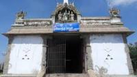 Why did the District Collector, who requested Sri Rama, build a separate shrine for Sita Prati?